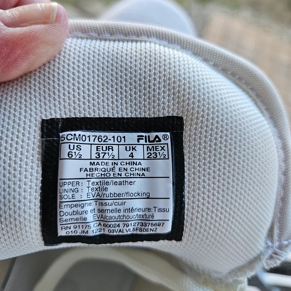 Fila Madina Gardenia Turtledove Leather High Tops Women's 6.5 USA - Picture 13 of 13